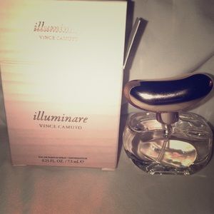 VinceCamuto Illuminare travel spray